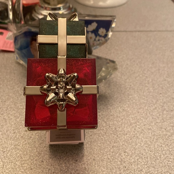 Light up Christmas wallflower - Picture 2 of 2